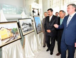 'Altın Dokunuşlar Sergisi' Ziyarete Açıldı