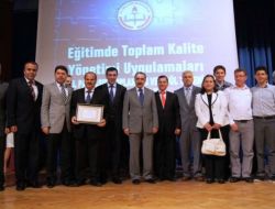 Yılın Kaliteli Okulu Yarışmasında Kumluca Yibo Zirveye Çıktı