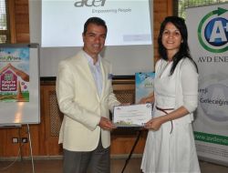 Yeşil Bina Projesi'ne Katılanlara Sertifika Verildi