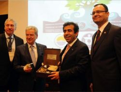 Mersin'de 3. Akdeniz Ticareti Ve Liman Kentleri Kongresi