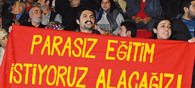 Bir pankart da savcıdan..