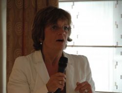 Özdemir: Keşke, Ak Parti’nin Başa Geldiği O Değişim Havası Korunabilseydi