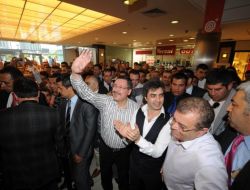 Polat Alemdar, Sincan'da Düğün Alışverişi Yaptı