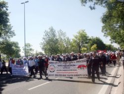 Olimpik Gün Yürüyüşü'ne 5 Bin Kişi Katıldı