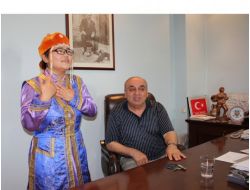 Yusuf Kırkpınar, Olimpiyat Öğrencilerine Yemek Verdi