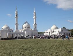 Tatarların İslamiyet’i Kabulünün 1090. Yıl Törenleri Coşku İle Kutlandı