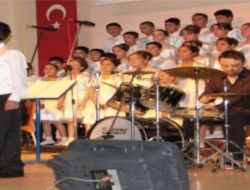 'Doğuyorum Korosu' 19 Dilde Dünyaya Seslenmeye Hazırlanıyor