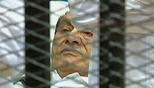 Mübarek'e helikopterli tahliye