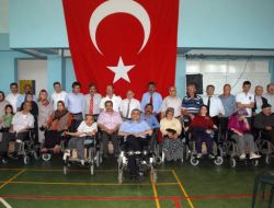 'Engelleri Kaldıralım' Kampanyası, 14 Engelliyi Akülü Araç Sahibi Yaptı