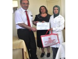 Önce Okuma Yazma Öğrendiler Sonra Diploma Aldılar