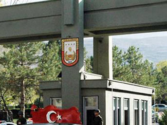 Kışlalarda askeri casusluk araması