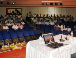 Kur'an Öğretecek İmamlar Kurstan Geçiyor