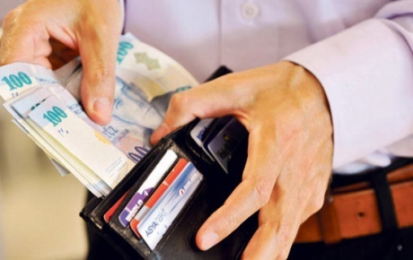 2.7 milyon memura en az 325 lira