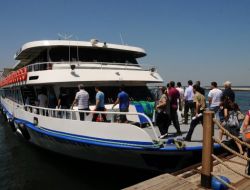 İzmir'de Arabalı Vapur Ücretleri İndirildi
