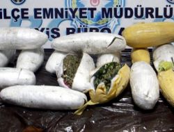 Uyuşturucu Satıcısı Suçüstü Yakalandı