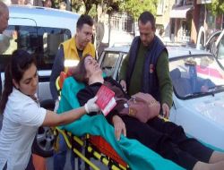 Muayeneden Çıktığı Hastaneye Cankurtaranla Döndü