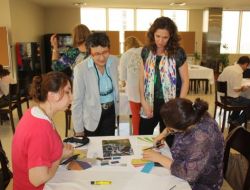 Hollandalı Ünlü Tasarımcıdan İhracatçılara Renk Eğitimi