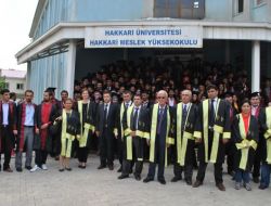 Hakkari Üniversitesi 4. Mezunlarını Verdi