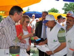 Bahçıvanlık Kursuna Katılanlar Sertifikalarını Aldı