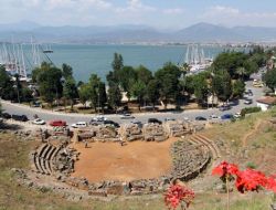 Fethiye'deki Telmessos Antik Tiyatrosu Restore Edilecek
