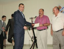 Kızılay Kan Merkezi Bağışçılarını Ödüllendirdi