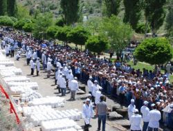 'Mimarsinan’ı Anma Ve Evliyalar Günü' 10 Bin Kişinin Katılımı İle Kutlandı