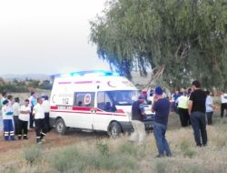 Koltuk Atına Bağladığı Pet Şişelerle Irmağa Giren Genç Boğuldu