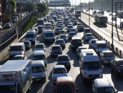 Haliç Köprüsü’ndeki Çalışma Trafiği