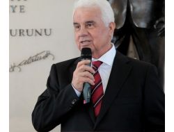 Eroğlu: Hristofyas'ın Kıbrıs'ta Bir Anlaşmaya İmza Atacak Cesareti Yok