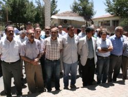 Demokrasi Platformu Cezaevi Önünde Eylem Yaptı