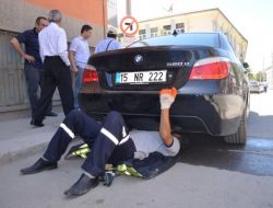 İtfaiye, Otomobile Sıkışan Kedi İçin Ter Döktü