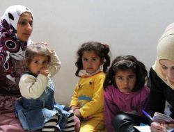 Türkiye'ye Sığınan 205 Suriyeli Şanlıurfa'ya Gönderildi