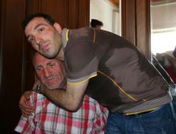 "Benim Bir Oğlum Gider Arkadan Bin Tane Daha Gider"