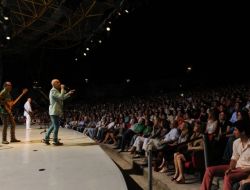 Mfö'nün Bursa Konserini 4 Bin Kişi İzledi