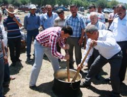 Ak Parti İzmir Milletvekili Dağ Keşkek Kardı