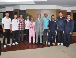 Başarılı Sporcular Cumhuriyet Altınıyla Ödüllendirildi