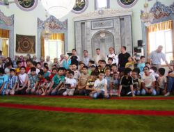 Yaz Kur'an Kurslarına Katılan Çocuklara Spor Eğitimi Hediye