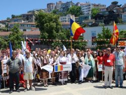 Uluslararası Karaelmas Kültür Ve Sanat Festivali, Renkli Görüntülerle Başladı