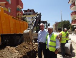 Yağmur Suyu, Başkanın İsmini Espri Konusu Yaptı