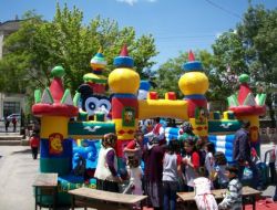 Bor'da Okullar Hayat Buluyor