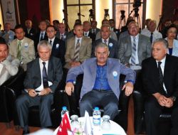 Yıldırım: Davaların Zararını İzmir Çekiyor