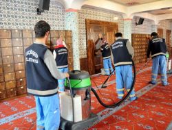 Keçiören'de Camiler Ramazan'a Hazırlanıyor