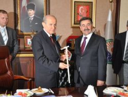 Gölbaşı Uluslararası Göller, Andezit Ve Sevgi Çiçeği Şenliği Başladı