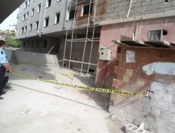 İnşaatın 4. Katından Düşen Sıvacı Kurtarılamadı
