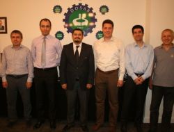 İkayder Çalışmalarını Sanayicilere Anlatıyor