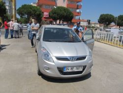 Burhaniye’de Motor Kazası: 2 Yaralı