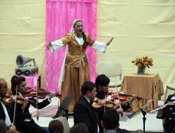 Nahçıvan Devlet Üniversitesi Tiyatro Ve Opera Topluluğu 'arşın Malalan' Operası Büyük Beğeni Aldı