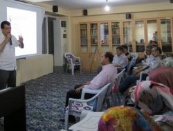 'Mutlu Çocuklar Mutlu Ailelerde Olur'