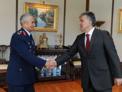 Hava Kuvveleri Komutanı Erten Tarabya Köşkü'nde..