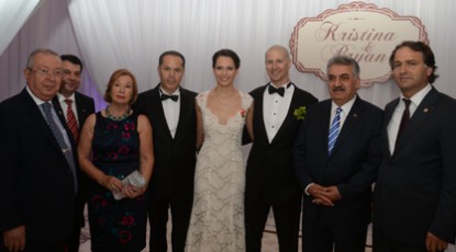 Gagavuz Türklerinin Düğününe Katıldı